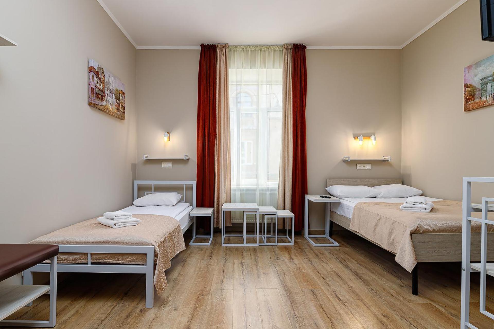 Hotel Kaiser Econom Lviv Buitenkant foto