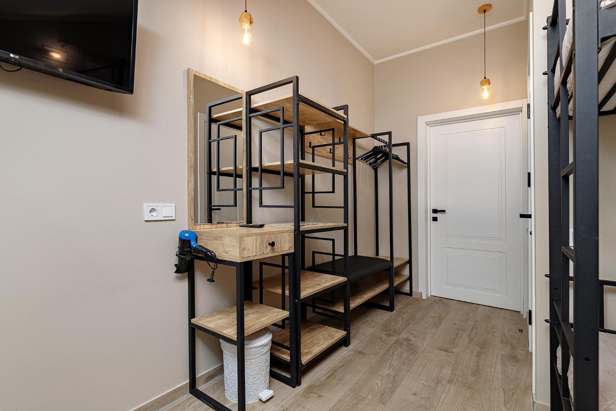 Hotel Kaiser Econom Lviv Kamer foto